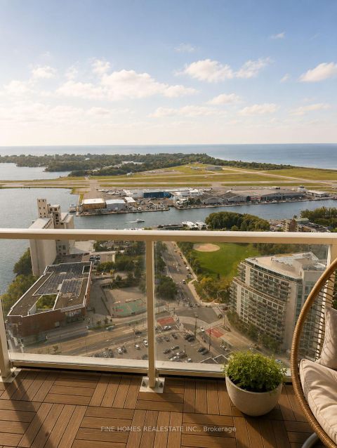 Photo 8 at 4502 - 17 Bathurst Street, Waterfront Communities C1, Toronto