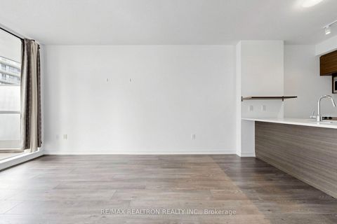 Photo 13 at 606 - 62 Forest Manor Road, Henry Farm, Toronto