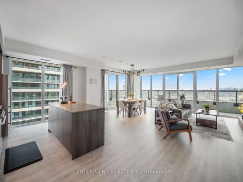 Photo 4 at 2132 - 20 Inn On The Park Drive, Don Mills, Toronto
