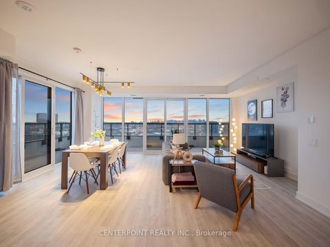 Photo 8 at 2132 - 20 Inn On The Park Drive, Don Mills, Toronto