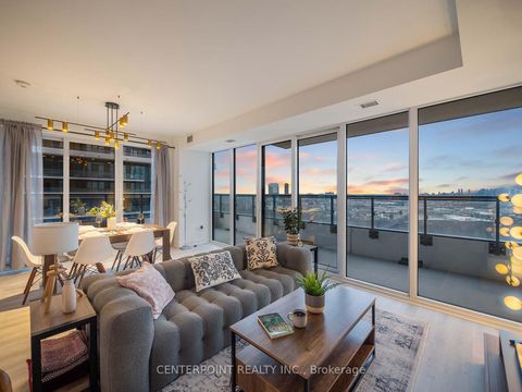 Photo 10 at 2132 - 20 Inn On The Park Drive, Don Mills, Toronto
