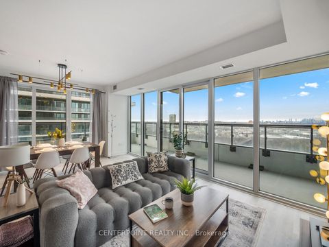 Photo 16 at 2132 - 20 Inn On The Park Drive, Don Mills, Toronto