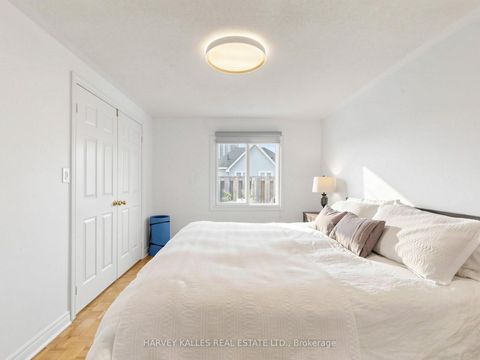 Photo 33 at 10 Lightbourn Avenue, Junction, Toronto
