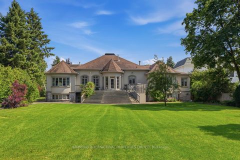 Photo 4 at 12 Denham Drive, South Richvale, Richmond Hill
