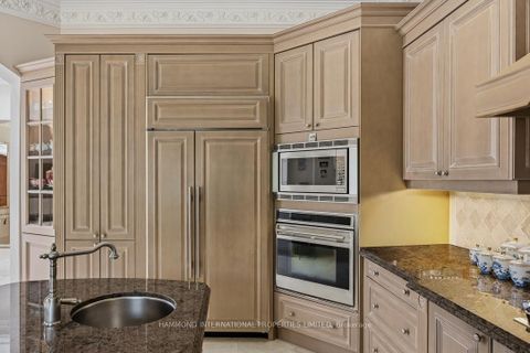 Photo 11 at 12 Denham Drive, South Richvale, Richmond Hill