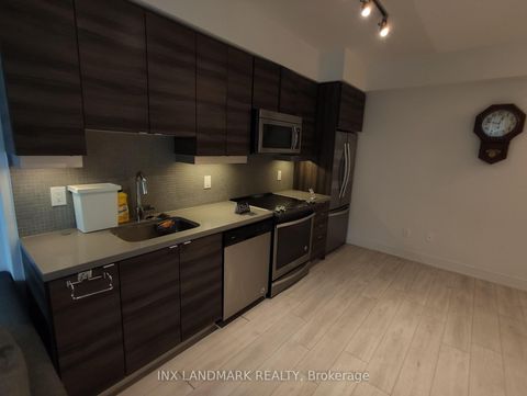 Photo 5 at Lph31 - 525 Adelaide Street W, Waterfront Communities C1, Toronto