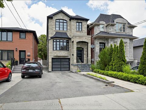 Photo 1 at 402 Glen Park Avenue, Glen Park, Toronto