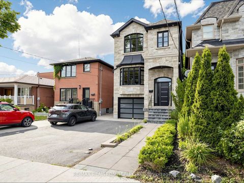 Photo 2 at 402 Glen Park Avenue, Glen Park, Toronto