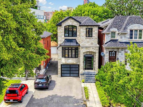 Photo 4 at 402 Glen Park Avenue, Glen Park, Toronto