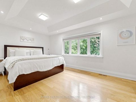 Photo 21 at 402 Glen Park Avenue, Glen Park, Toronto