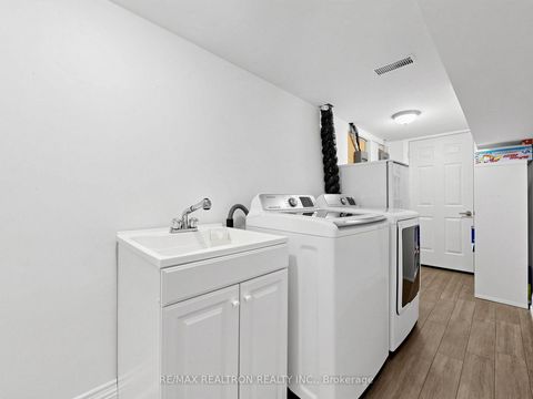 Photo 42 at 402 Glen Park Avenue, Glen Park, Toronto