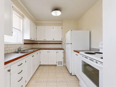 Photo 3 at 48 Loney Avenue, CFB, Toronto