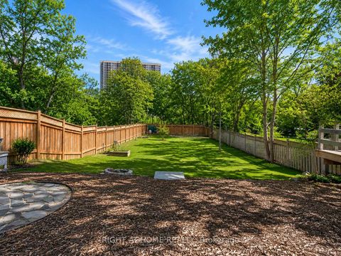 Photo 5 at 48 Loney Avenue, CFB, Toronto
