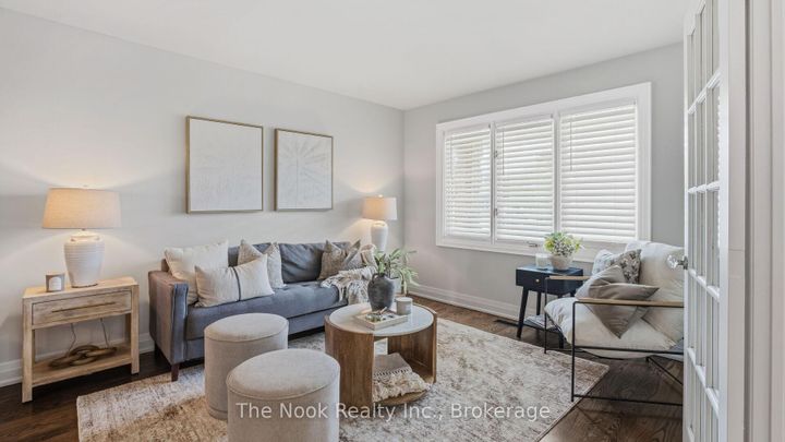 Photo 3 at 938 Wetherby Lane, Rathwood, Mississauga