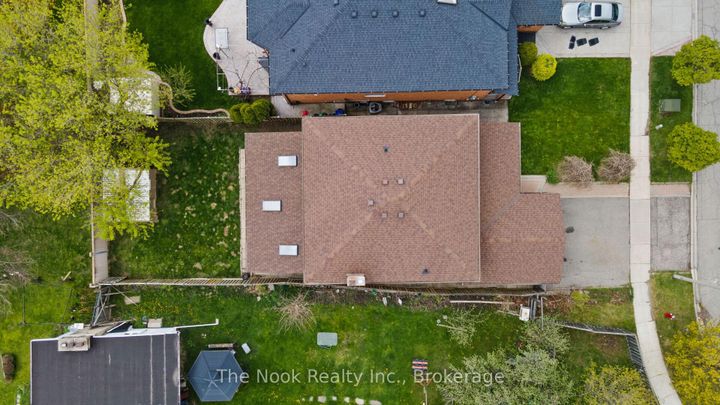 Photo 44 at 938 Wetherby Lane, Rathwood, Mississauga
