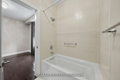 Photo 16 at 4 Sim Hill Crescent, King City, King