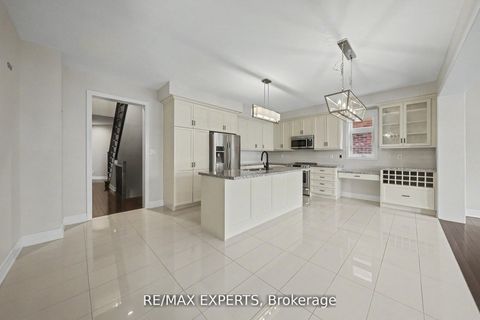 Photo 21 at 4 Sim Hill Crescent, King City, King