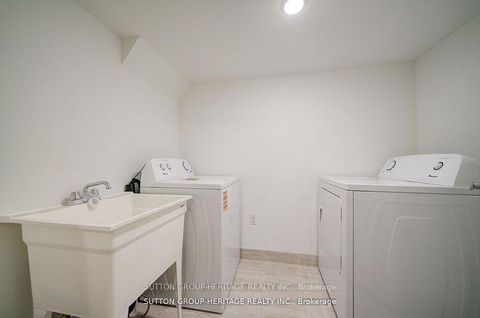 Photo 40 at 21 Deer Creek Court, Centennial Scarborough, Toronto