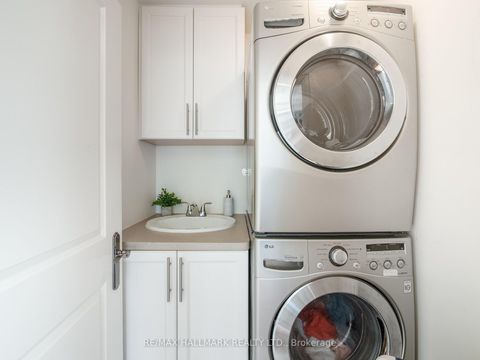 Photo 36 at 39 Glenforest Road, Lawrence Park North, Toronto