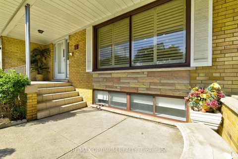Photo 2 at 6 Evernby Boulevard, The Westway, Toronto