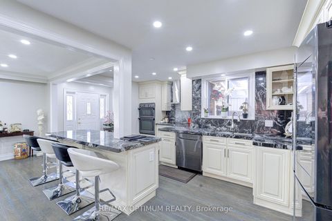 Photo 14 at 6 Evernby Boulevard, The Westway, Toronto