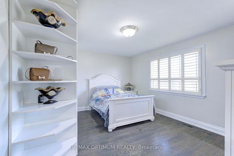 Photo 15 at 6 Evernby Boulevard, The Westway, Toronto