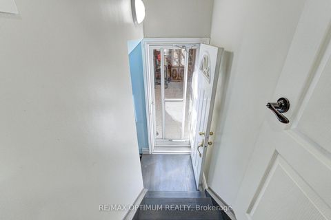 Photo 24 at 6 Evernby Boulevard, The Westway, Toronto