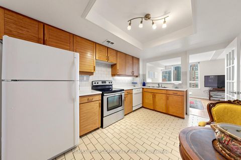 Photo 16 at 1609 - 5444 Yonge Street, Willowdale West, Toronto
