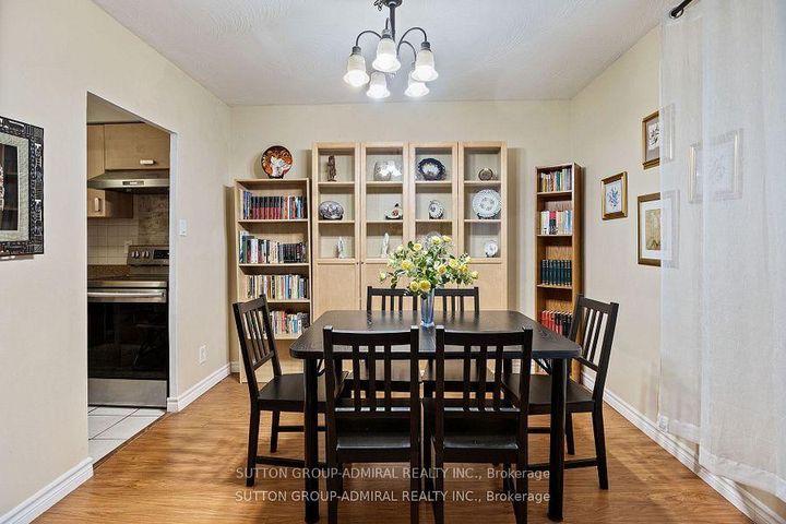 Photo 9 at 406 - 825 Kennedy Road N, Ionview, Toronto