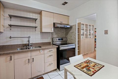 Photo 13 at 406 - 825 Kennedy Road N, Ionview, Toronto