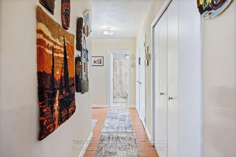Photo 15 at 406 - 825 Kennedy Road N, Ionview, Toronto