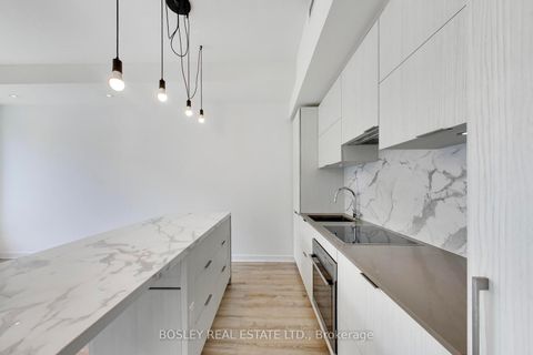 Photo 4 at 210 - 1990 Bloor Street W, High Park North, Toronto