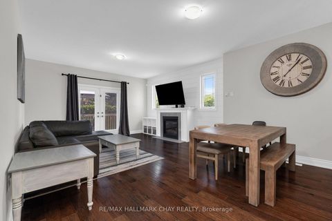 Photo 7 at 69 Prince George Crescent, Shore, Barrie