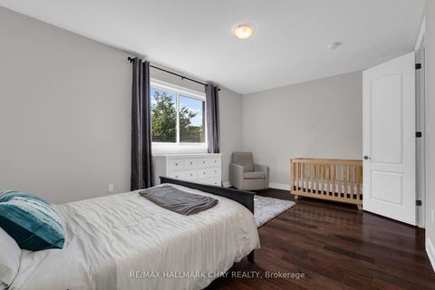 Photo 14 at 69 Prince George Crescent, Shore, Barrie