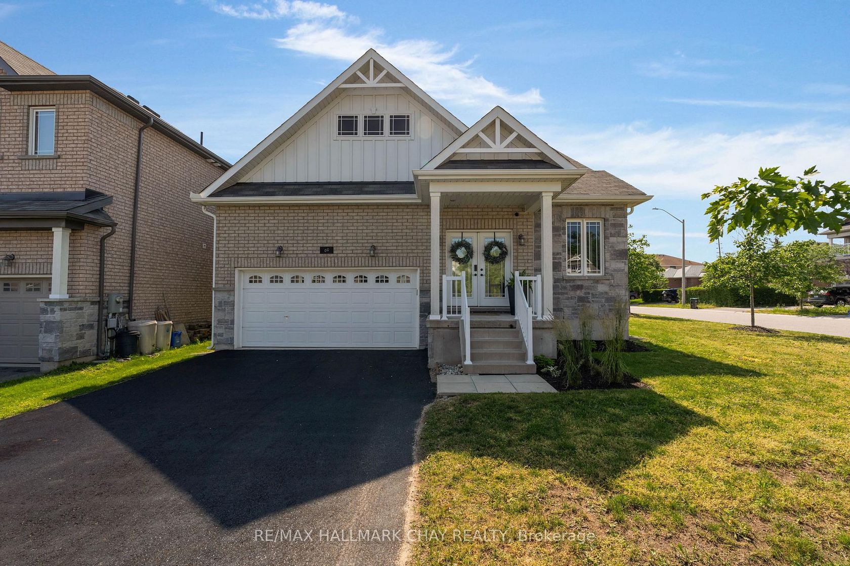 69 Prince George Crescent, Shore, Barrie photo number 2