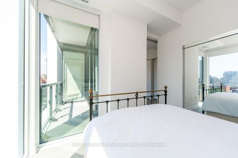 Photo 26 at 1019 - 158 Front Street E, Moss Park, Toronto