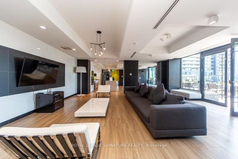 Photo 34 at 1019 - 158 Front Street E, Moss Park, Toronto