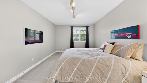 Photo 18 at 69 Gustav Crescent, Newtonbrook East, Toronto