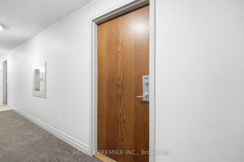 Photo 2 at 306 - 2772 Keele Street, CFB, Toronto