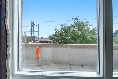 Photo 8 at 306 - 2772 Keele Street, CFB, Toronto