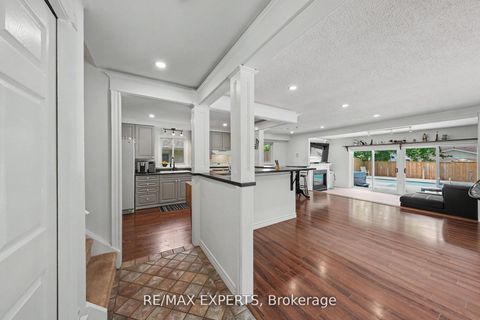 Photo 6 at 32 Oak Court, Aurora Village, Aurora