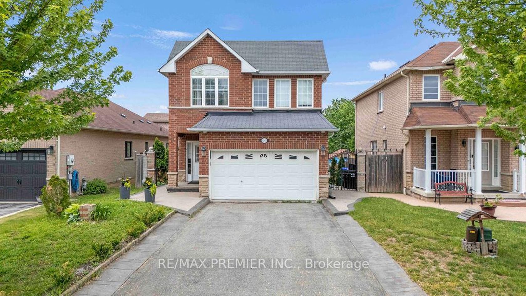 1248 Mary-Lou Street, Alcona, Innisfil photo number 2