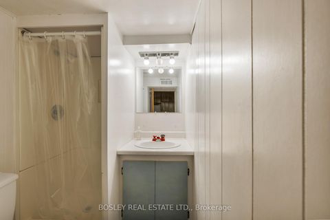 Photo 26 at 247 Gainsborough Road, Woodbine Corridor, Toronto