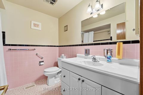 Photo 12 at 302 Hullmar Drive, Black Creek, Toronto