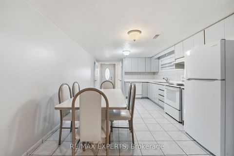 Photo 20 at 302 Hullmar Drive, Black Creek, Toronto