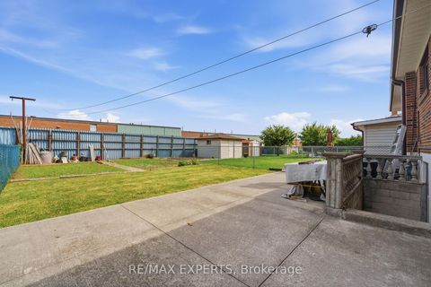 Photo 25 at 302 Hullmar Drive, Black Creek, Toronto