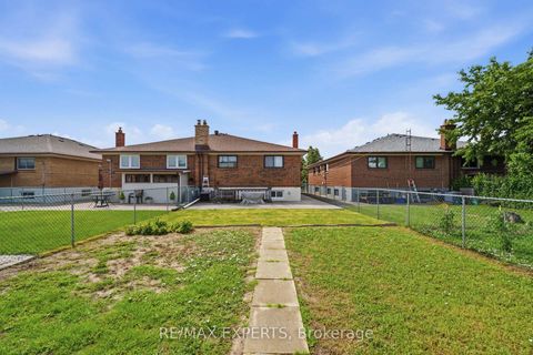 Photo 26 at 302 Hullmar Drive, Black Creek, Toronto