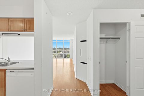 Photo 2 at 727 - 18 Mondeo Drive, Dorset Park, Toronto