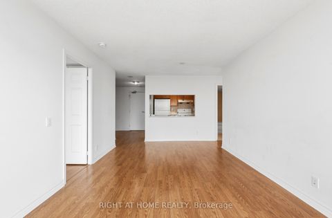 Photo 17 at 727 - 18 Mondeo Drive, Dorset Park, Toronto