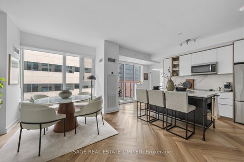 Photo 3 at 1128 - 543 Richmond Street W, Waterfront Communities C1, Toronto